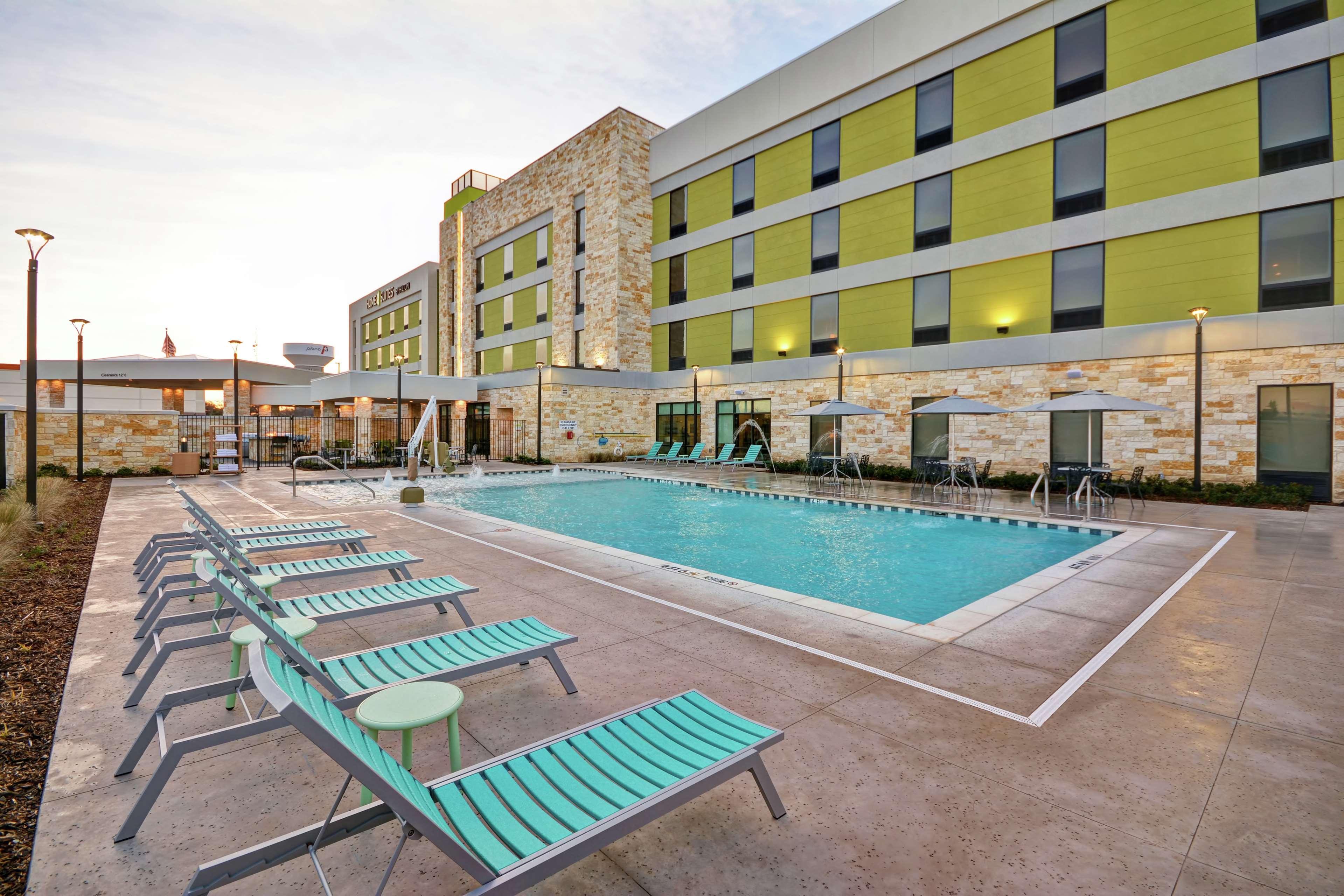 Home2 Suites Plano Legacy West Luaran gambar