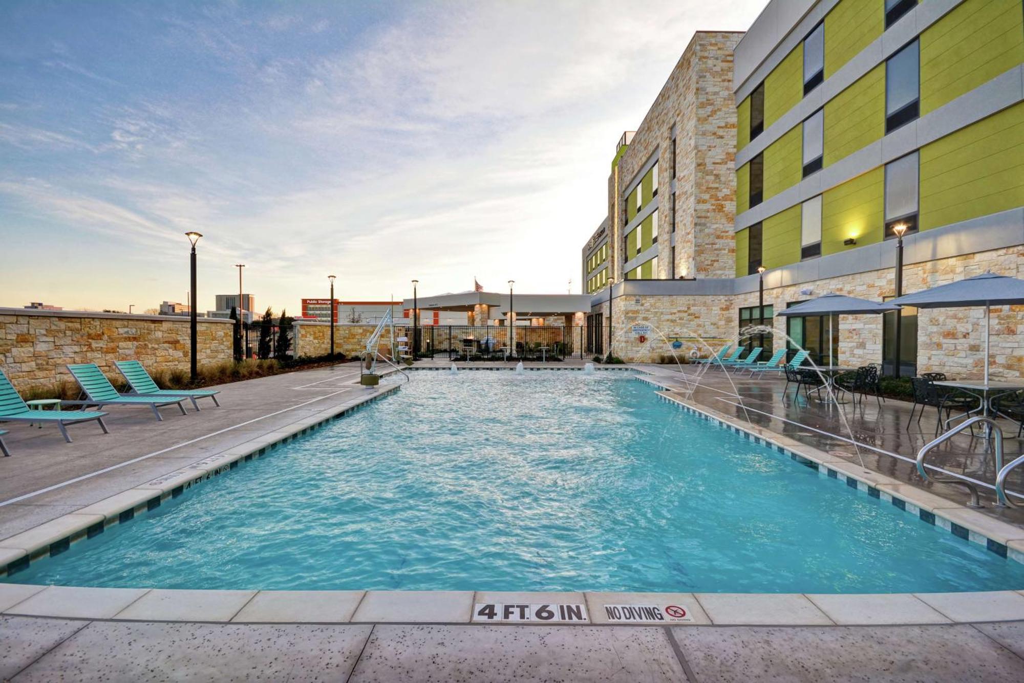 Home2 Suites Plano Legacy West Luaran gambar
